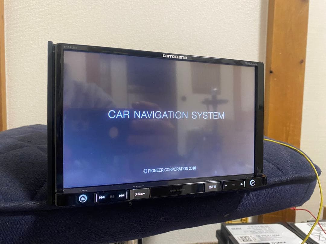 carrozzeria AVIC-RL900 8インチ