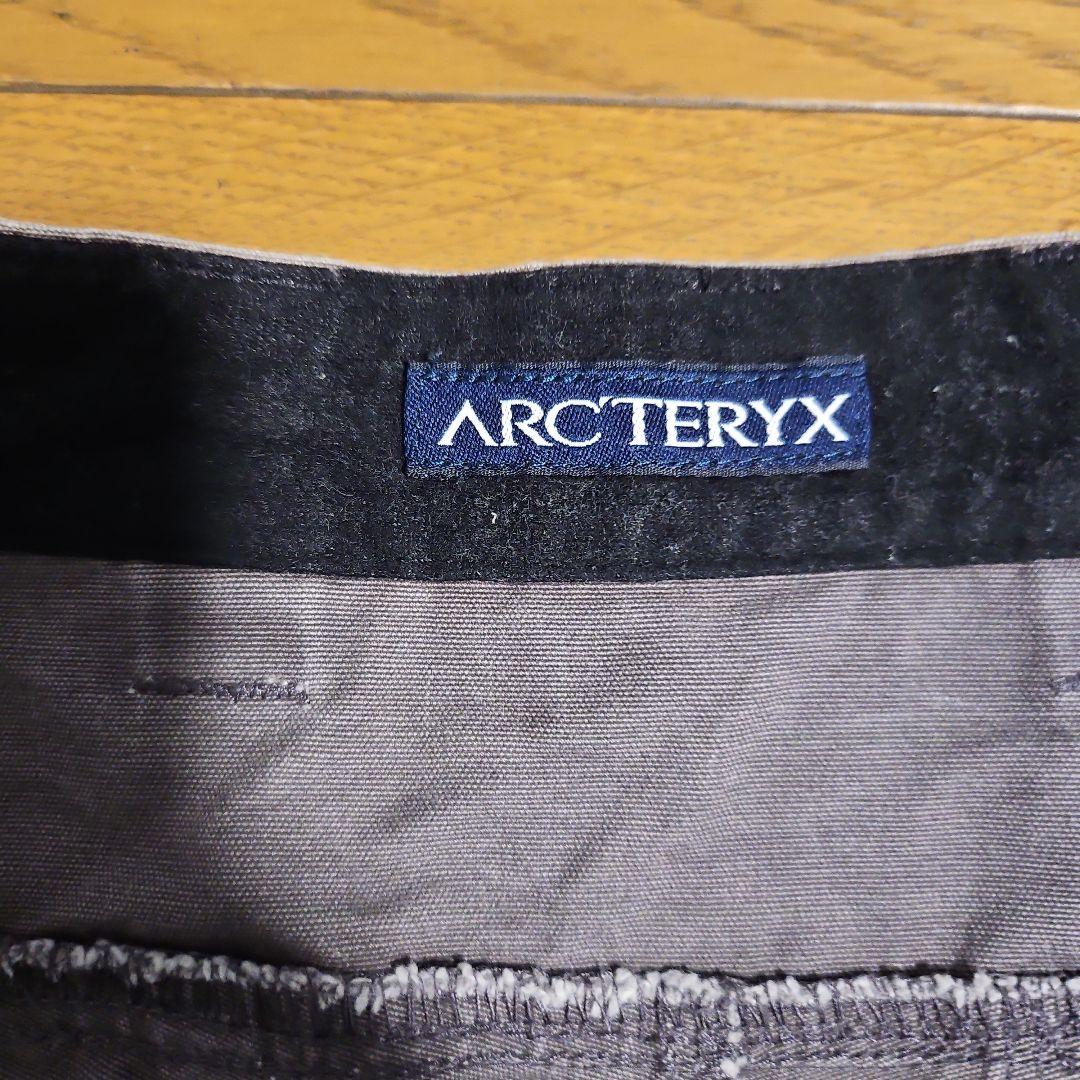 希少　アークテリクス　ARCTERYX コットンパンツ