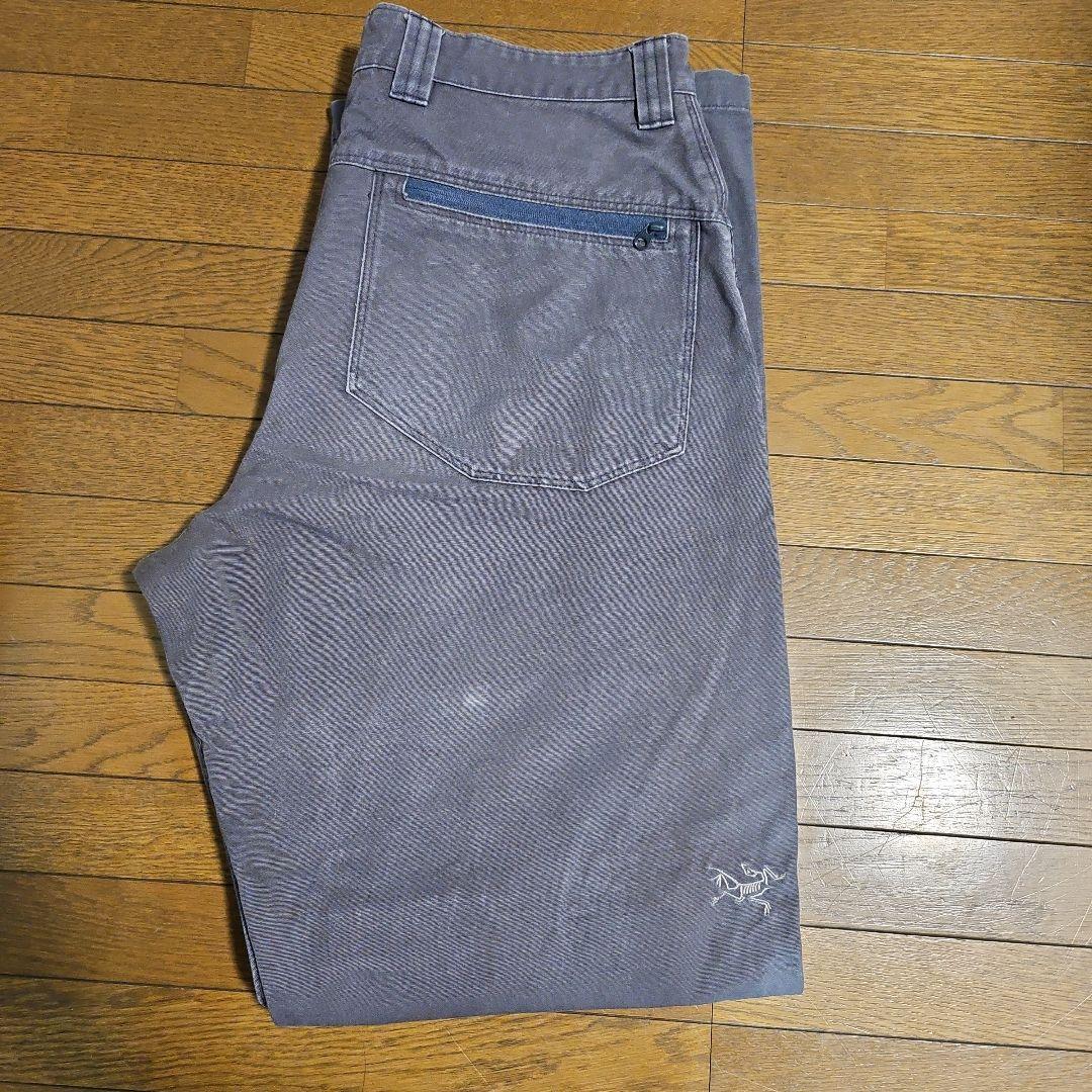 希少　アークテリクス　ARCTERYX コットンパンツ