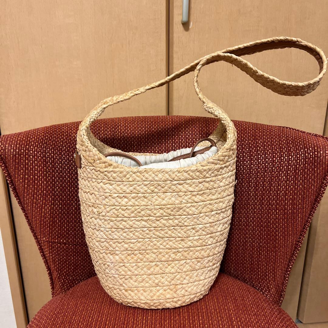 へレンカミンスキーラフィアショルダーバッグ