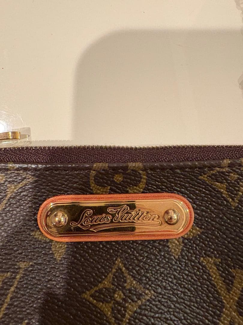 ルイヴィトン　モノグラム　ミニポーチ　チェーン付き　美品