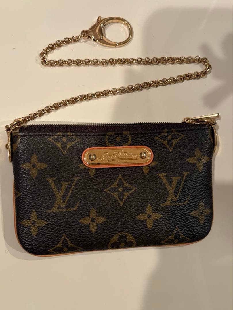 ルイヴィトン　モノグラム　ミニポーチ　チェーン付き　美品
