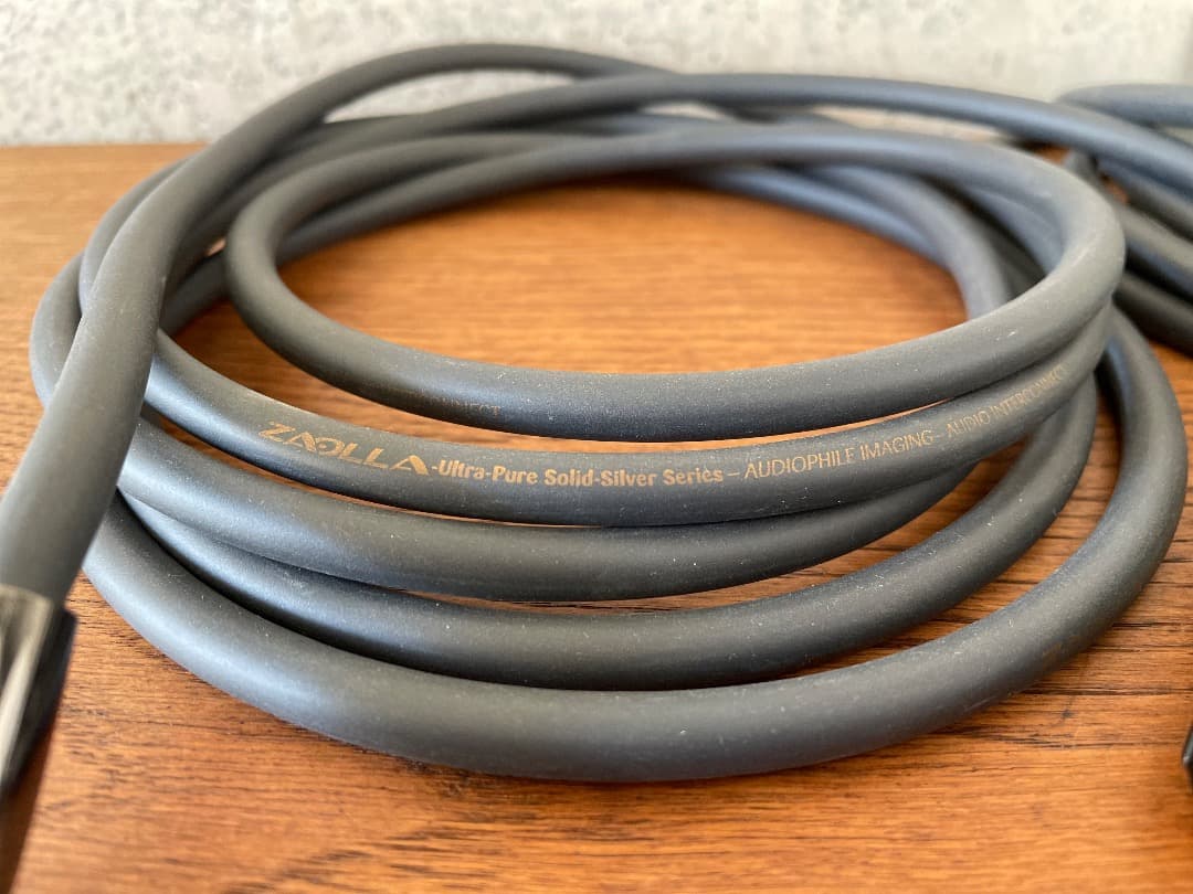 【ZAOLLA】XLR(メス)－RCA 3m (ペア) オーディオケーブル