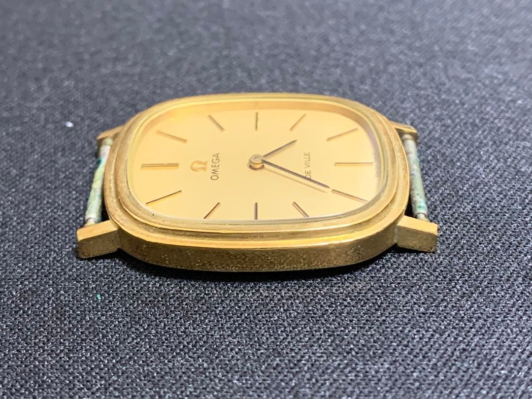 オメガΩ DE VILLE 手巻き ユニセックスモデル 32mm×27mm