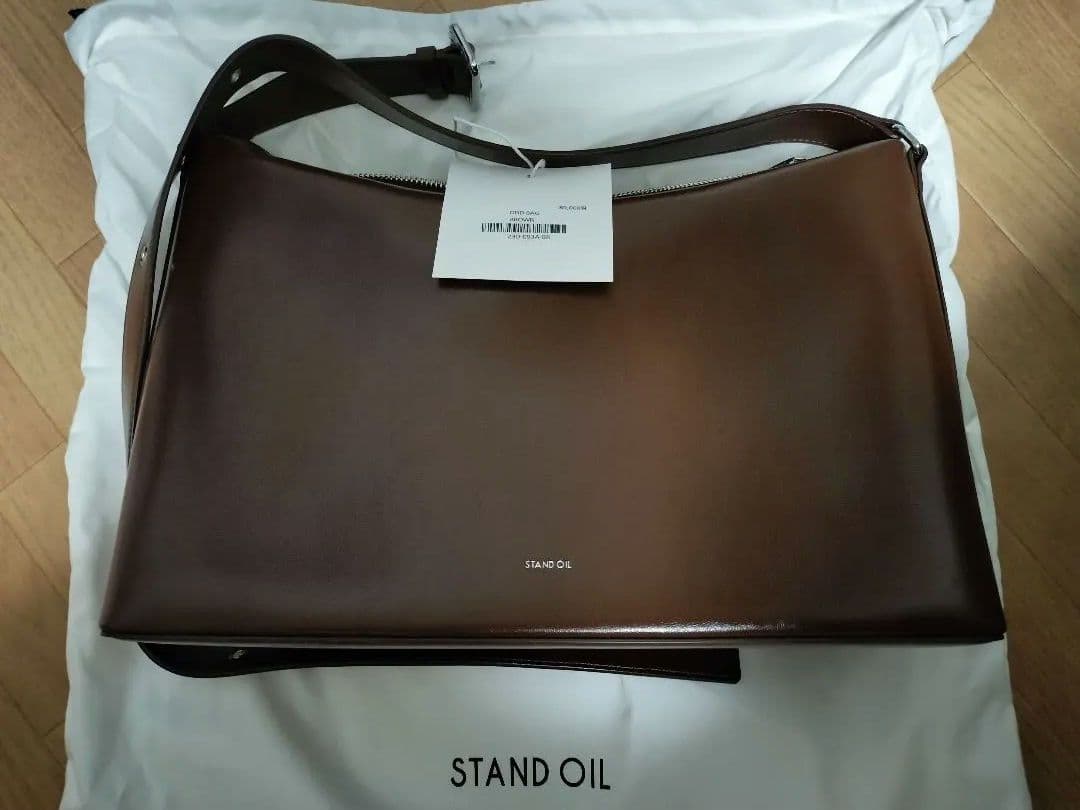 ODD BAG ブラウン ショルダーバッグ