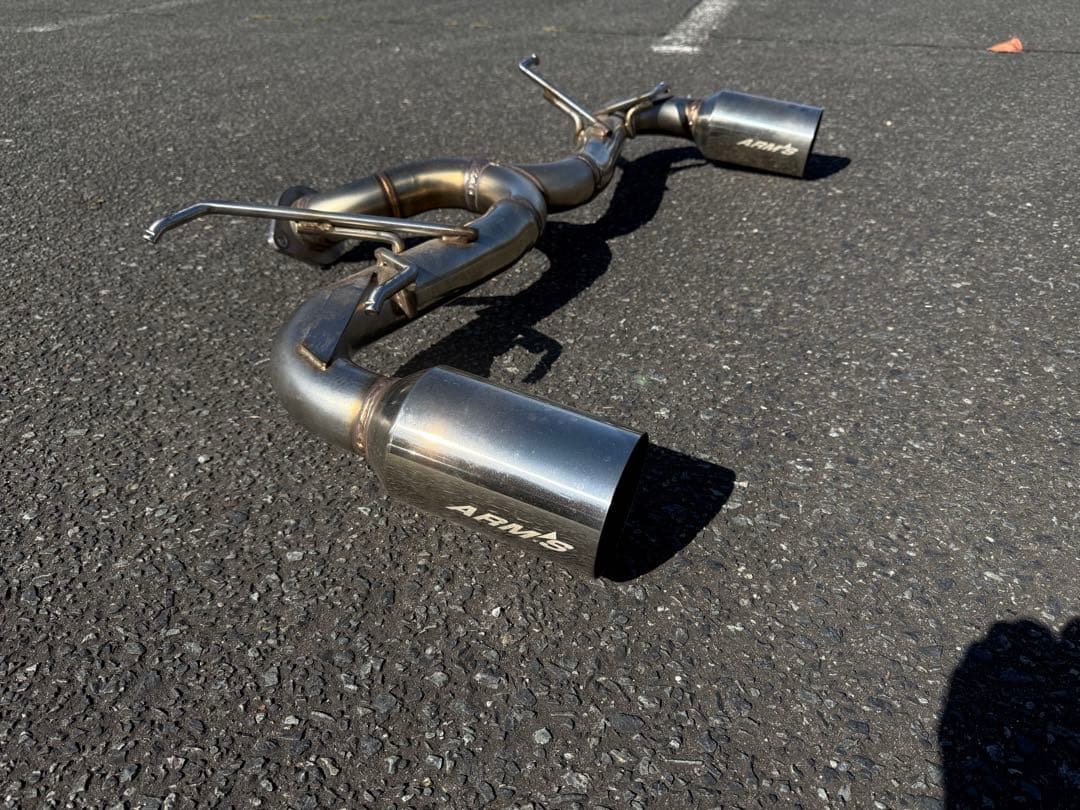 GR86. ZN8 ロッソモデロ 競技用マフラー 中間リアセット.別売り可