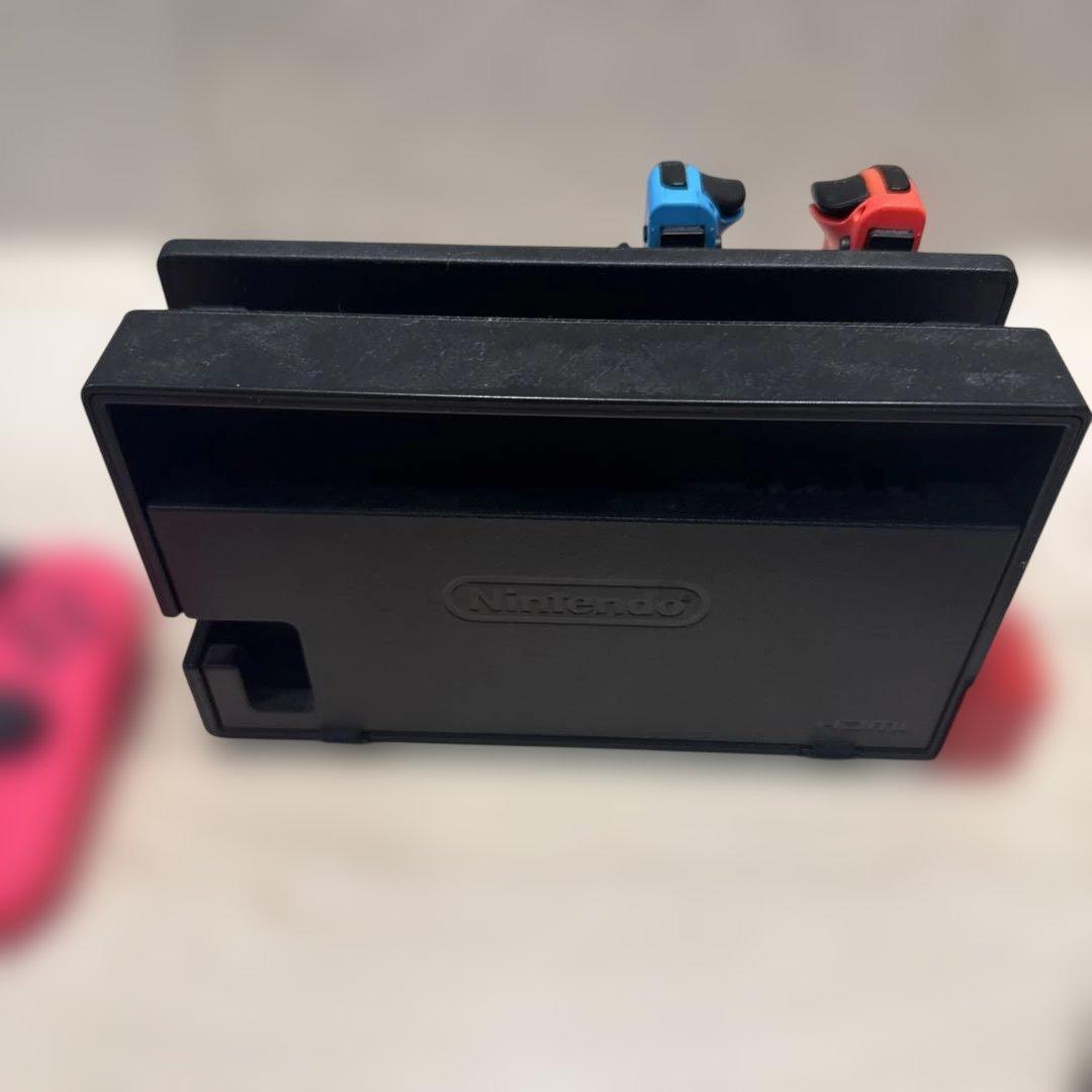 Nintendo Switch本体　ジョイコン4個+コントローラー付き