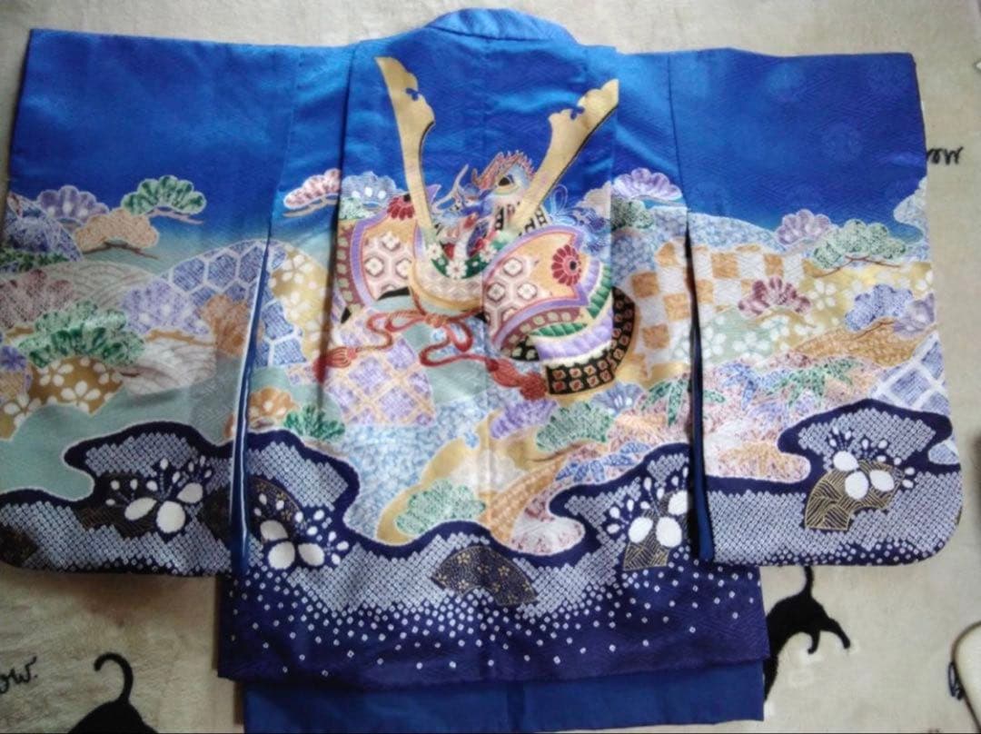 男の子用・3歳向け・化繊・袴とお着物のセット　兜