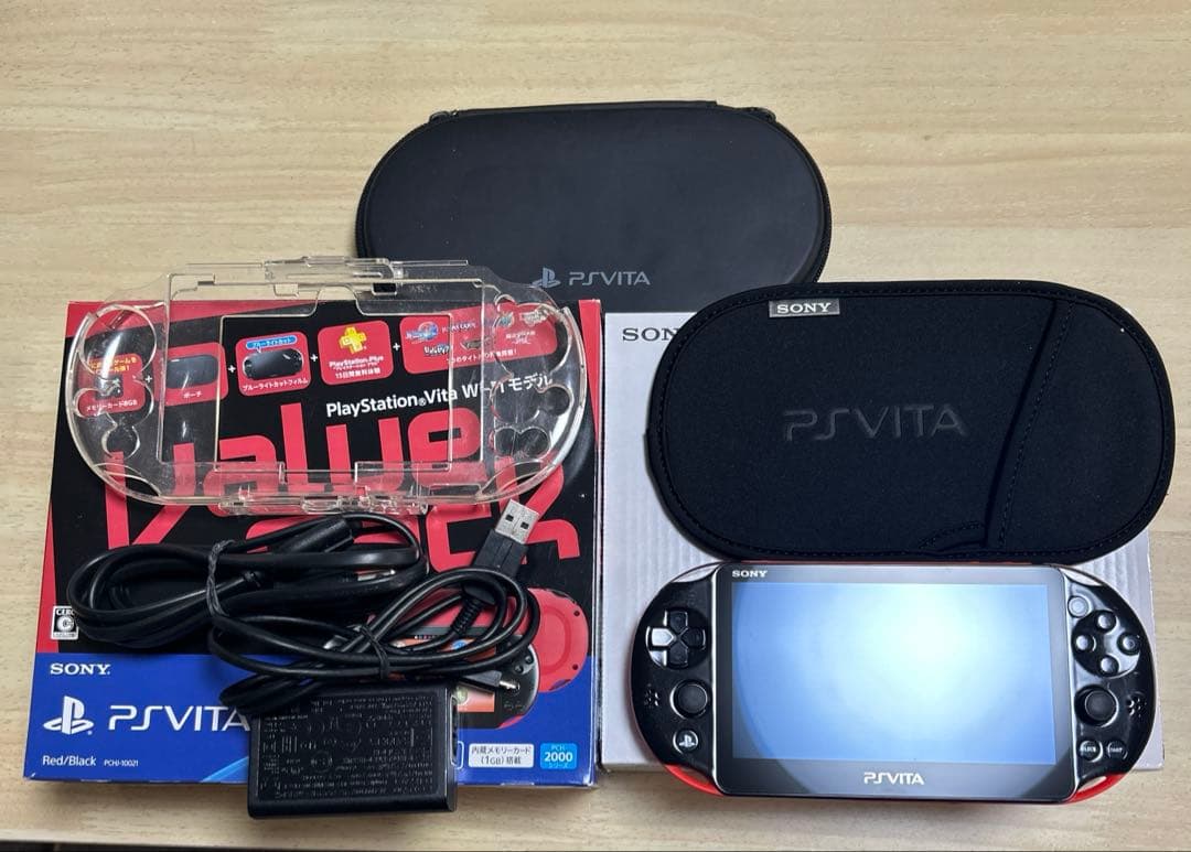 【動作確認済み】 PSVITA PCH-2000 RED/BLACK