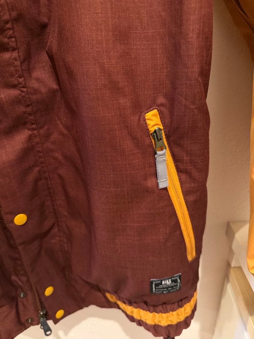NIKE スノーボード　ウェア