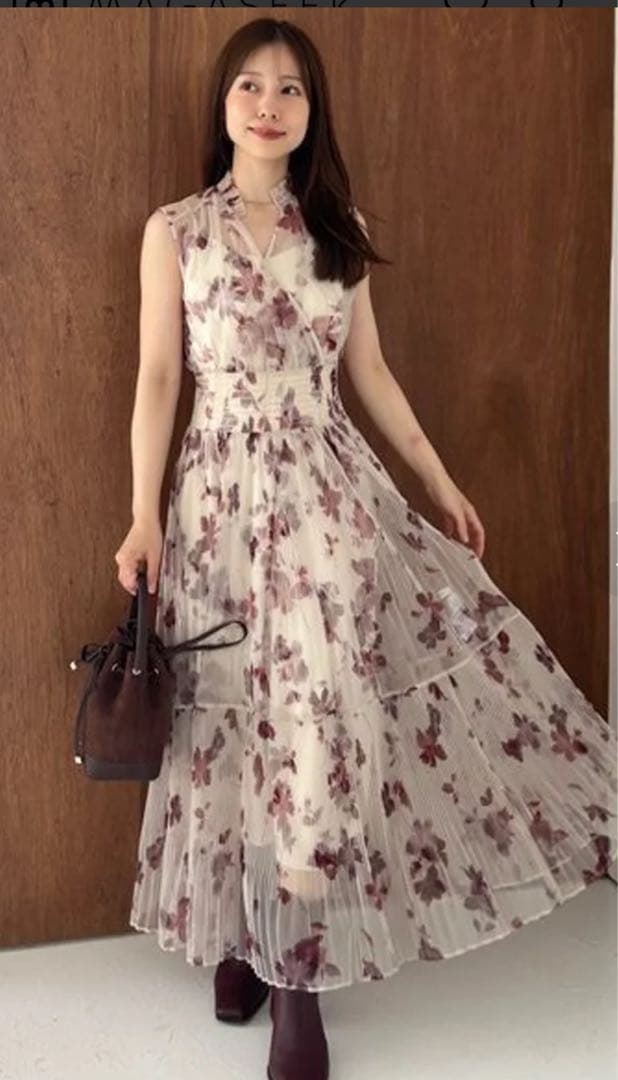 fray.i.d シアーフラワープリーツワンピース