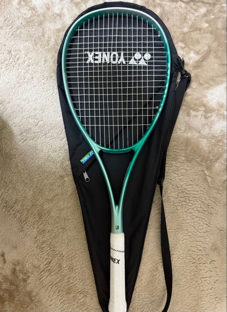 ２０２５年６月発売品　YONEX　ボルトレイジ７Ｖ