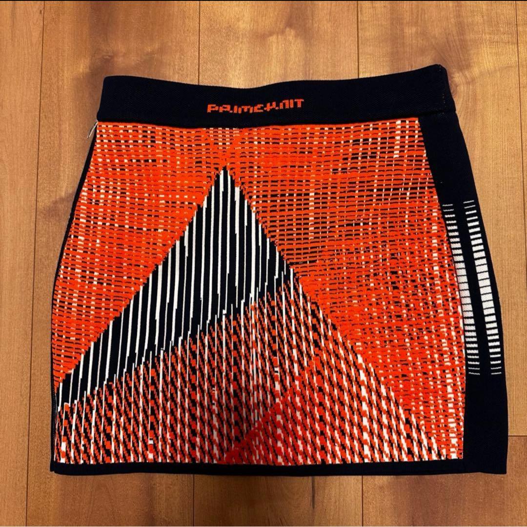 フード付きパーカー　タイトスカート　セットアップ　ニット　秋冬　長袖　セーター