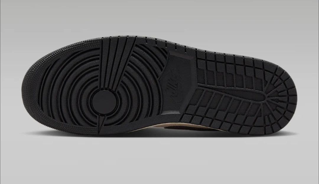 Nike Air Jordan 1 Low プレミアム アイボリー/ブラウン