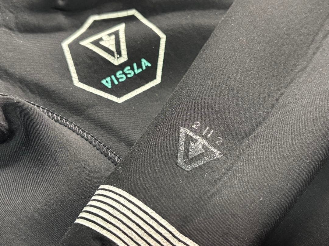 井上翔太 VISSLA 7Seasフルスーツ 2/2mm MT ウェット