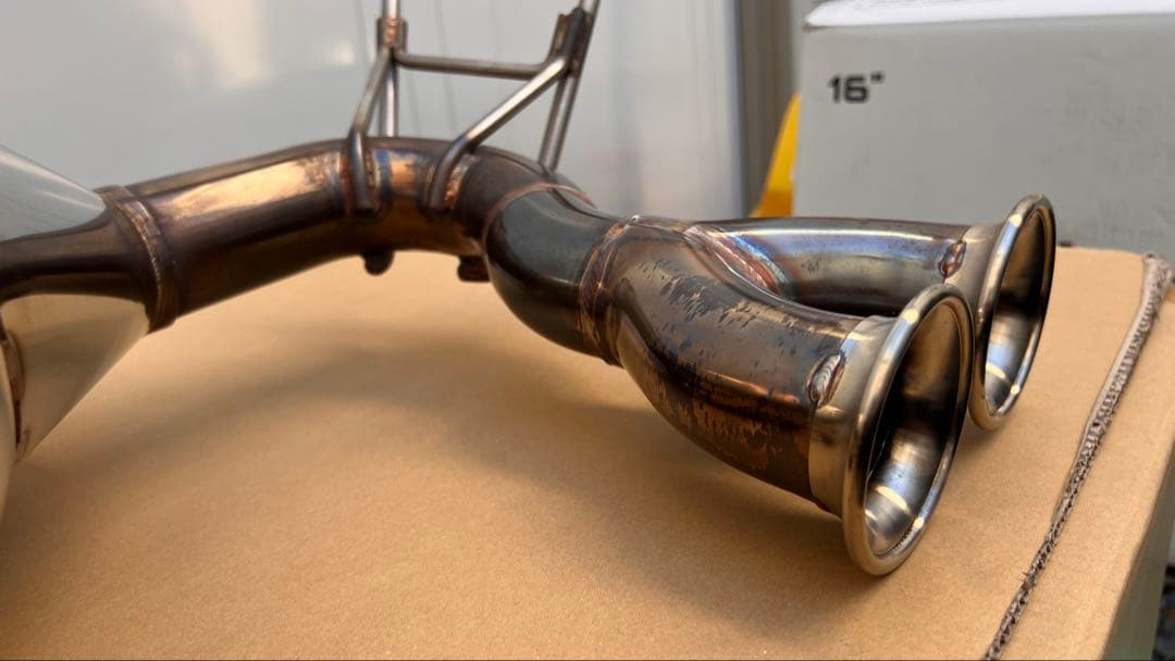 サクラム製　ND ロードスター　サイレンサー