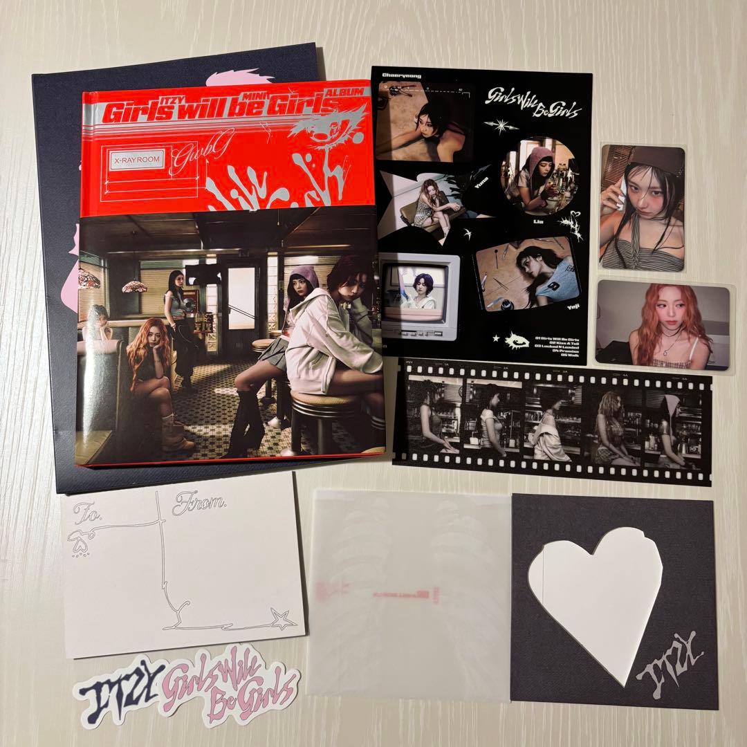 ITZY アルバム CD 付属品あり まとめ売り 開封済み