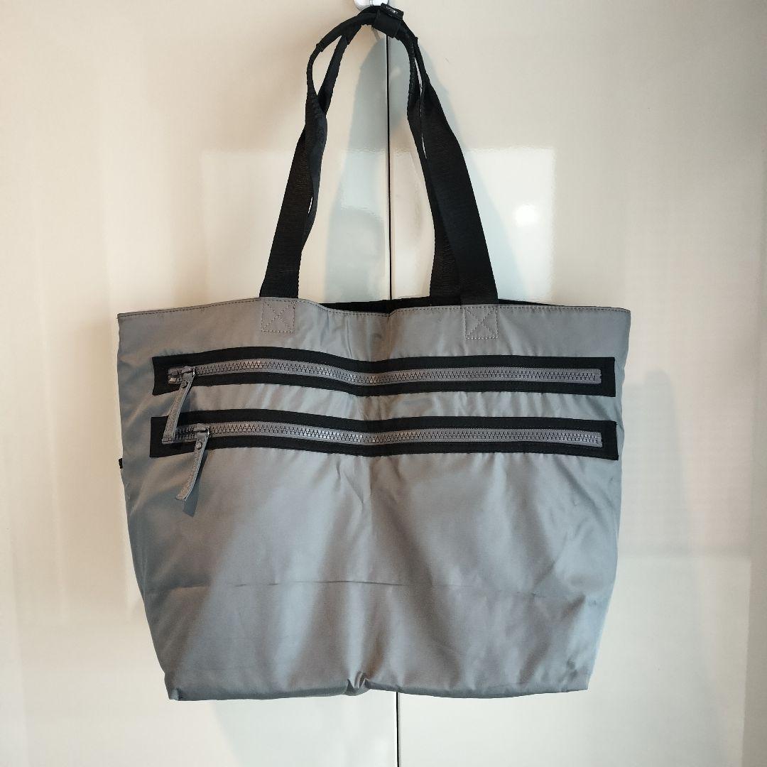 nica 11日まで ルルレモン トートバッグ リバーシブル