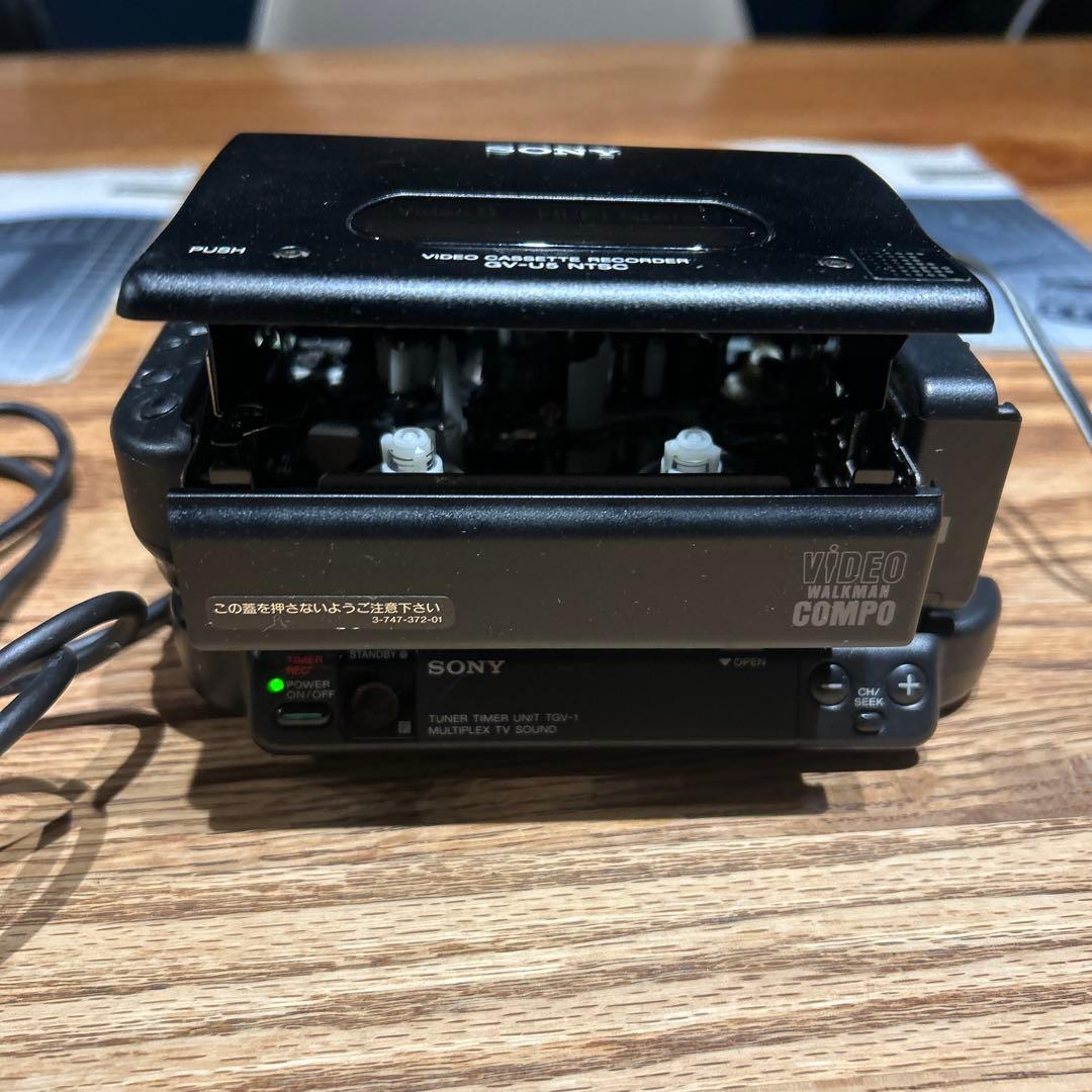 ジャンク品　SONY GV-U5 MGV-41 TGV-1 ビデオウォークマン