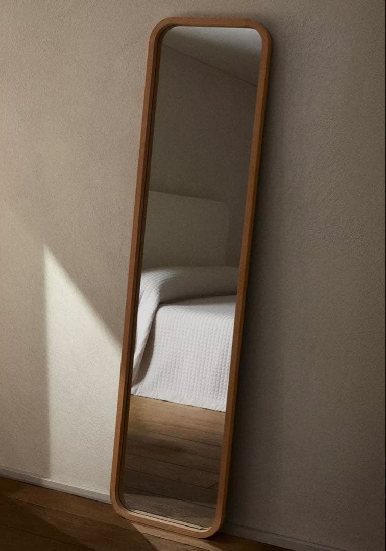 ラウンドフレームスタンディングミラー