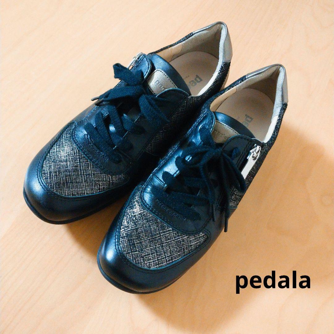 ASICS WALKING pedala ペダラ　スニーカー