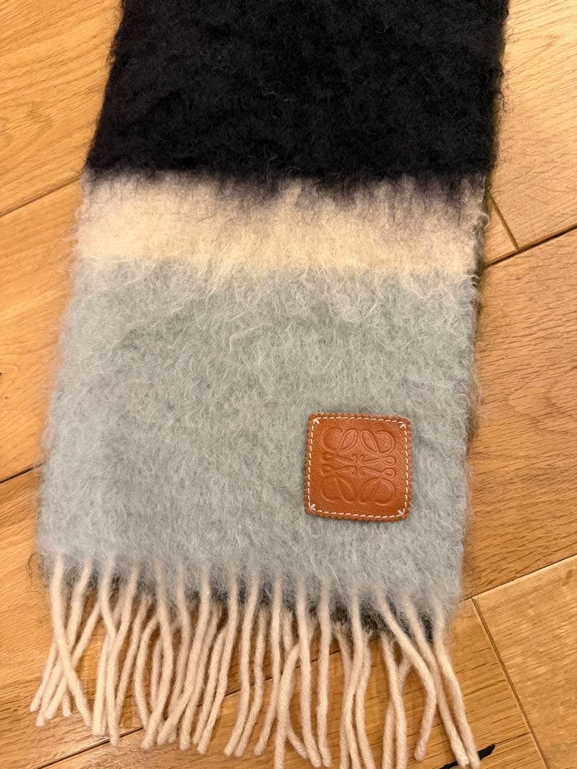 ロエベ　LOEWE マフラー　スカーフ　レディース　メンズ