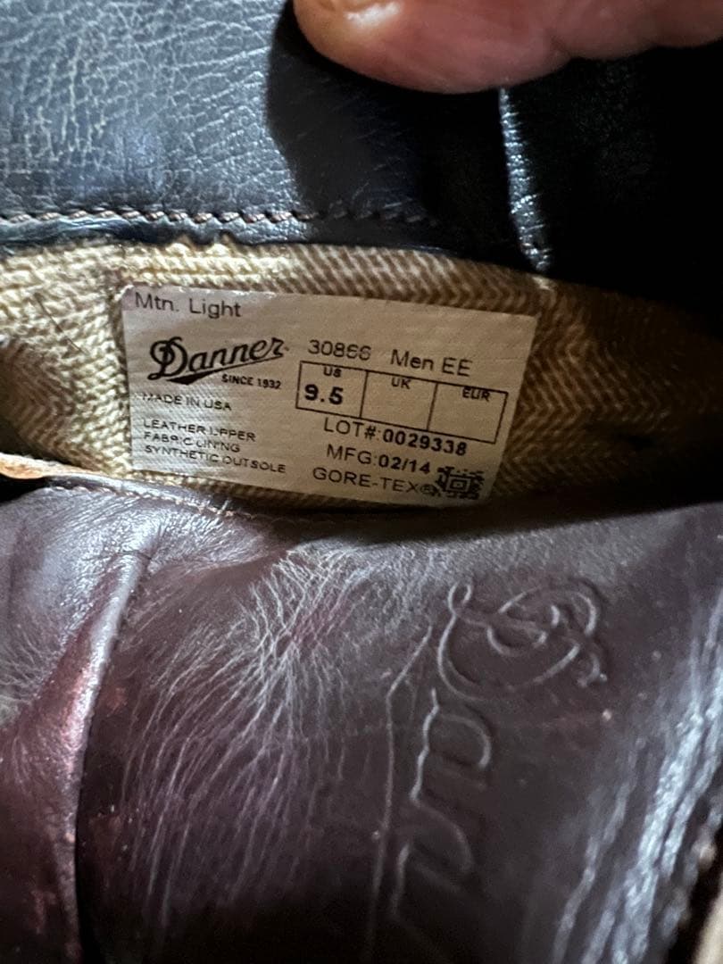 ダナー マウンテンライト