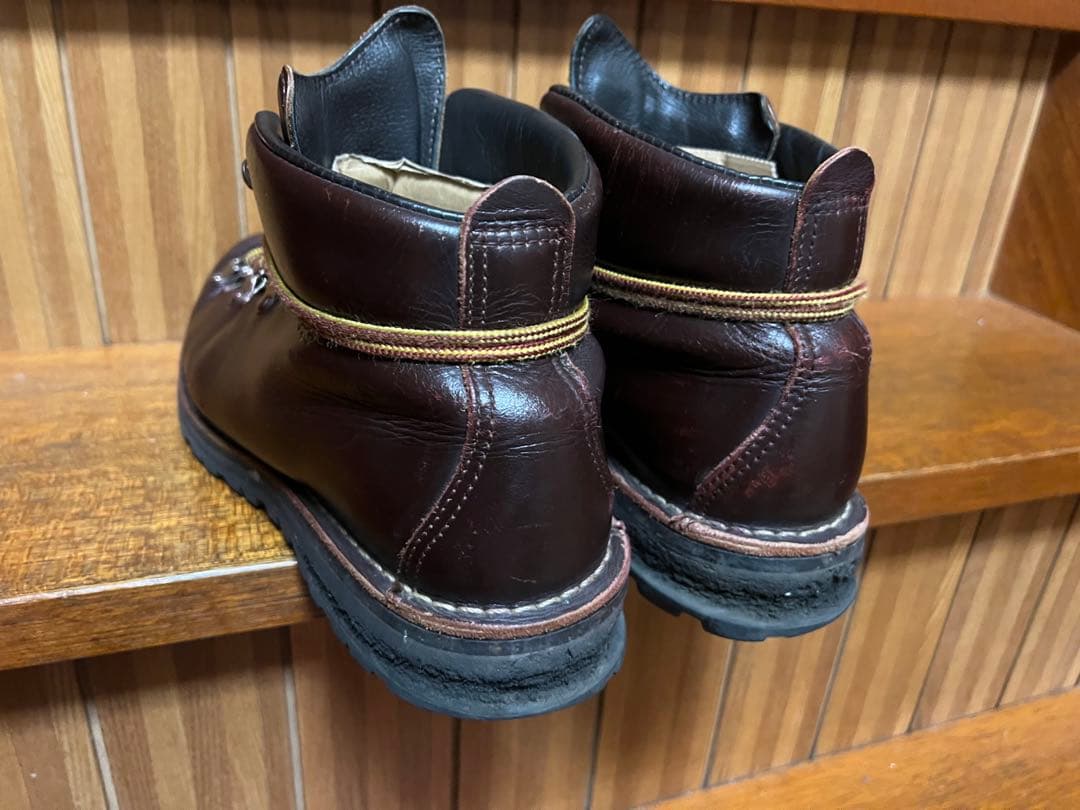 ダナー マウンテンライト