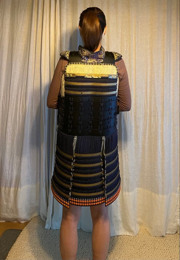 【hiro】日本甲冑 等身大 ◎胴鎧◎ 【掛紺糸威　黒胴当世具足】