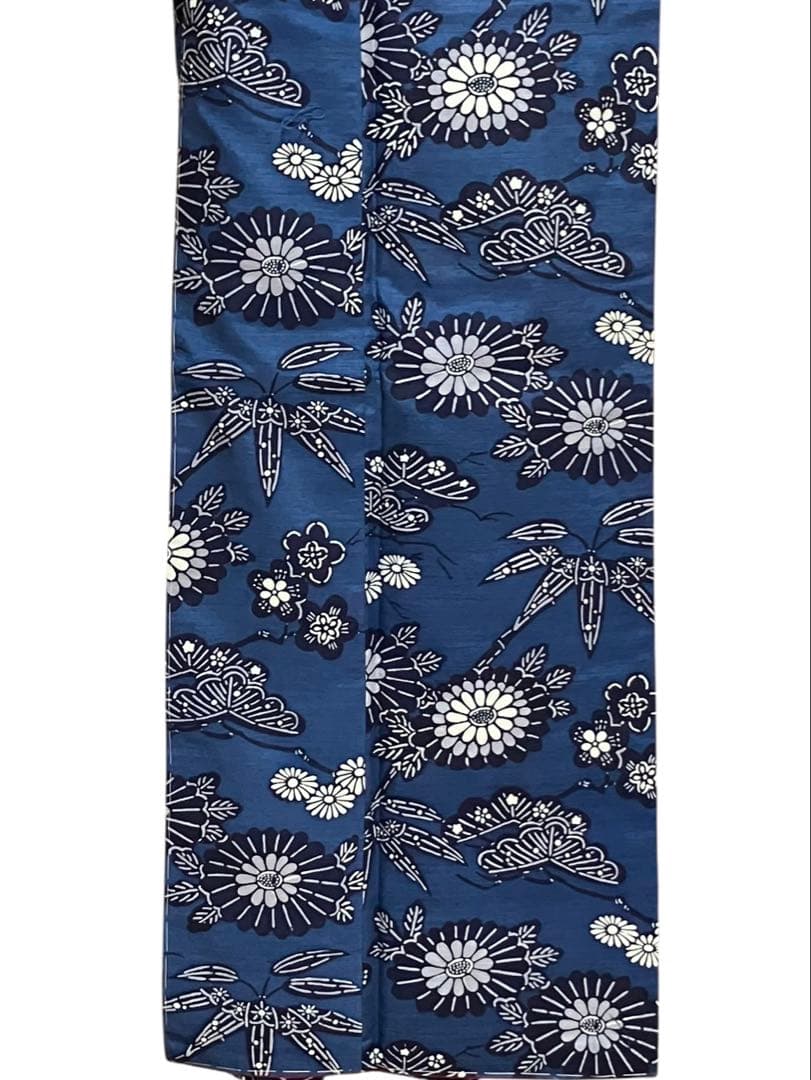 琉球藍型 琉球紅型紬 小紋 松竹梅 菊 落款 反端布 未使用 イ5835