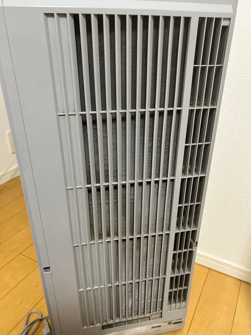 コロナCORONA 窓用エアコン CW-1611 2011年製