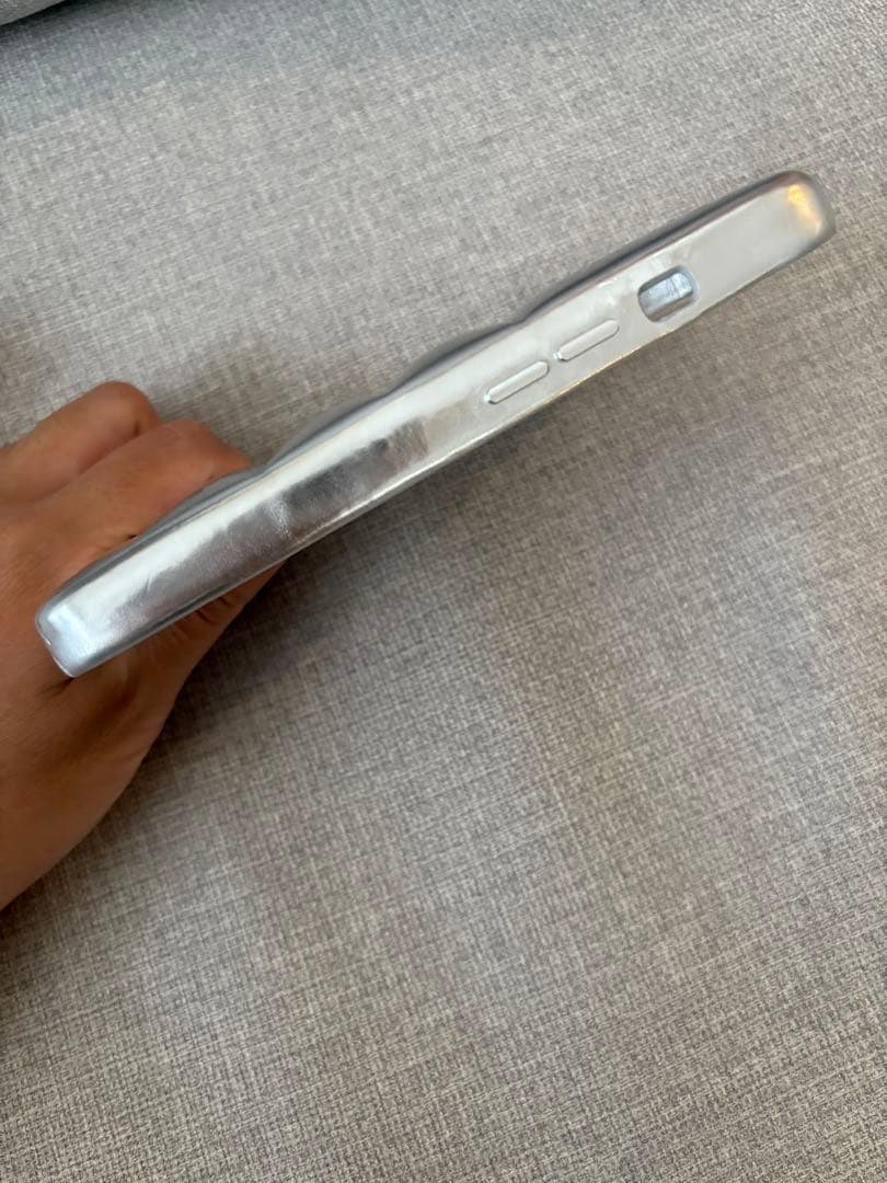 Urban Sophistication シルバー iPhone16ケース