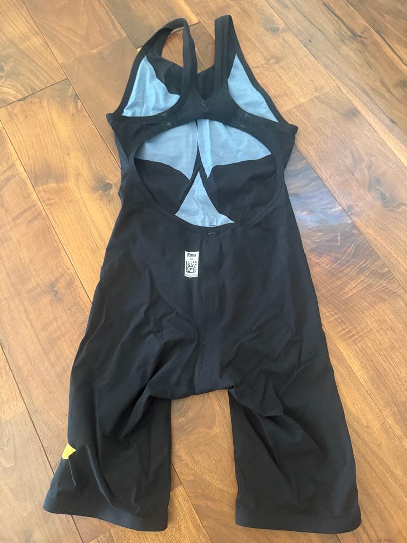 arena CARBON AIR 競泳水着