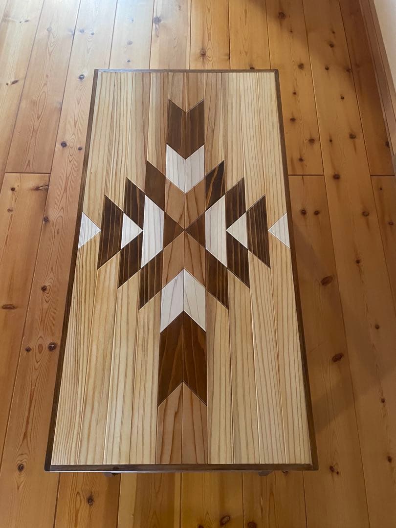 木製オルテガ柄　ローテーブル