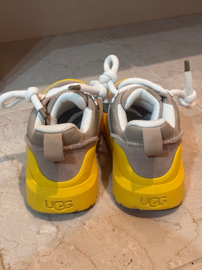 【ほぼ新品】UGG Heritage Utility Sneaker