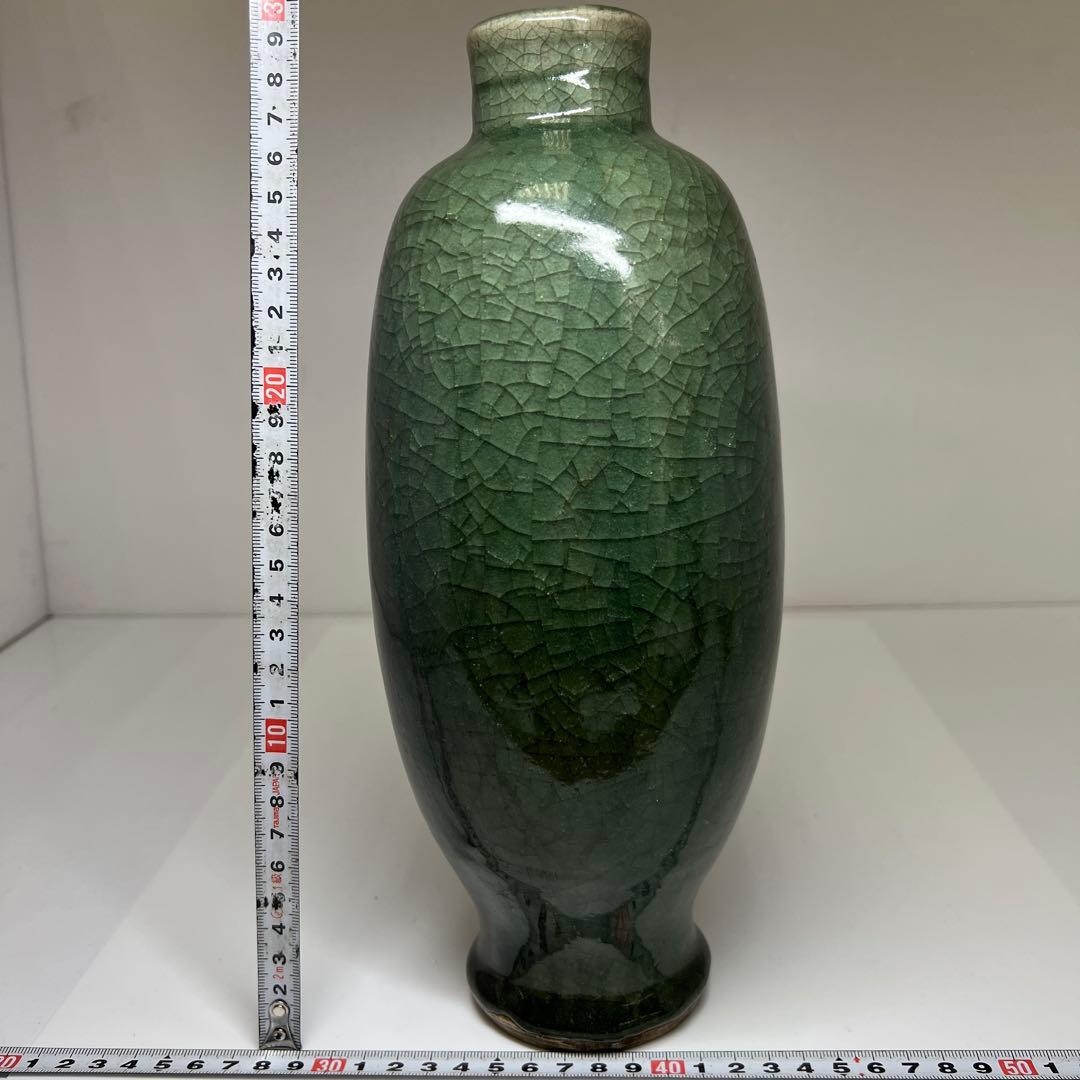 中国明時代　七官青磁花瓶　高さ29.5㎝ 東Y7-0605①