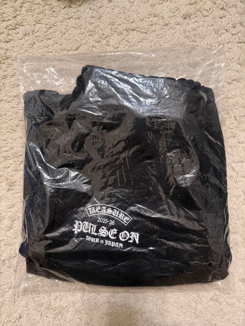 TREASURE PULSE ON ハーフパンツ