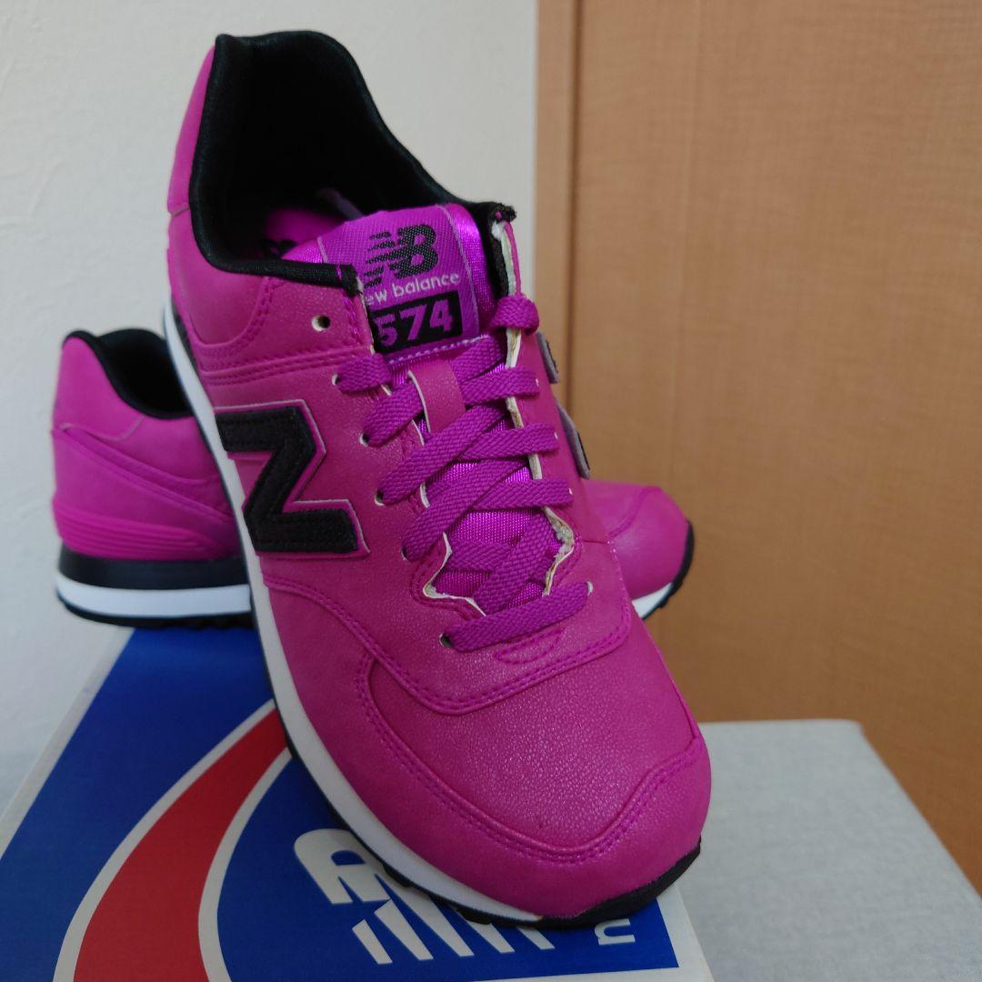 靴 New Balance WL574