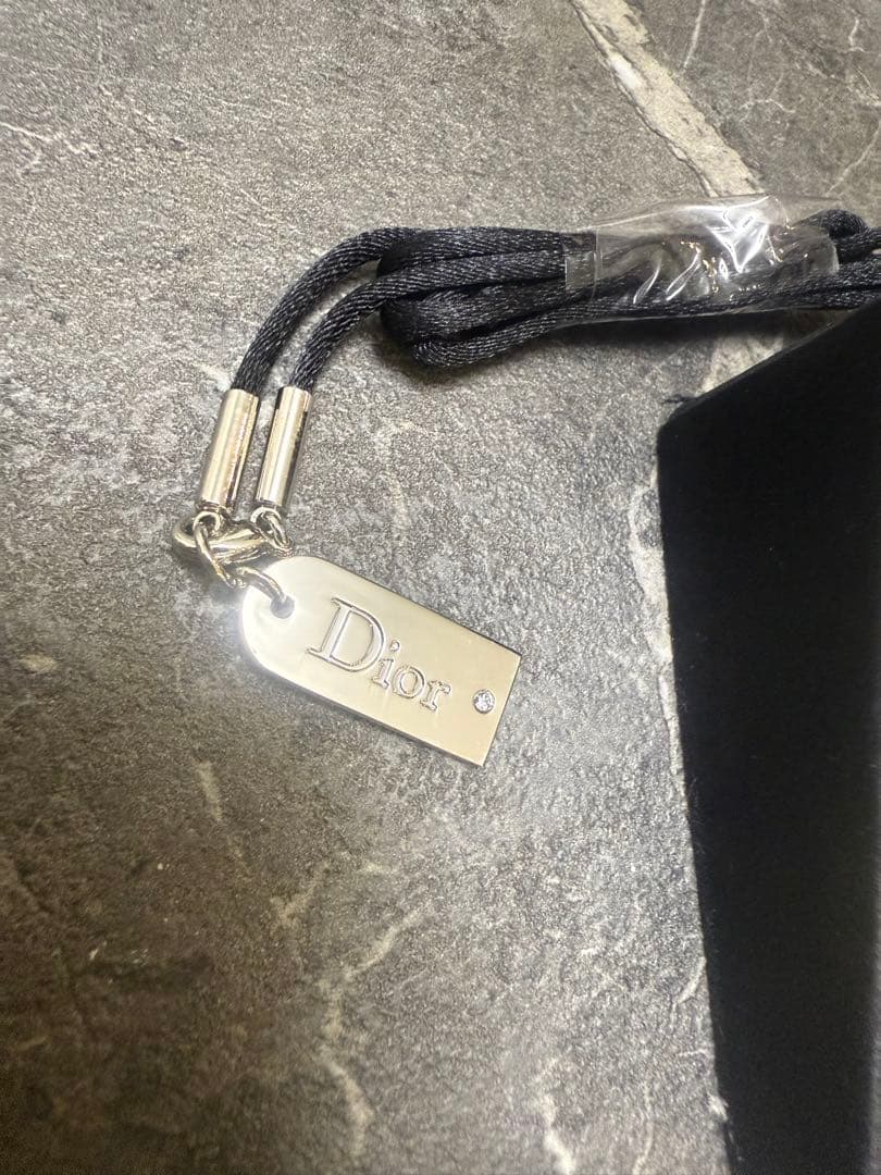 【希少】Dior リップグロス ペンダントスワロフスキー 箱ケース付き　未使用
