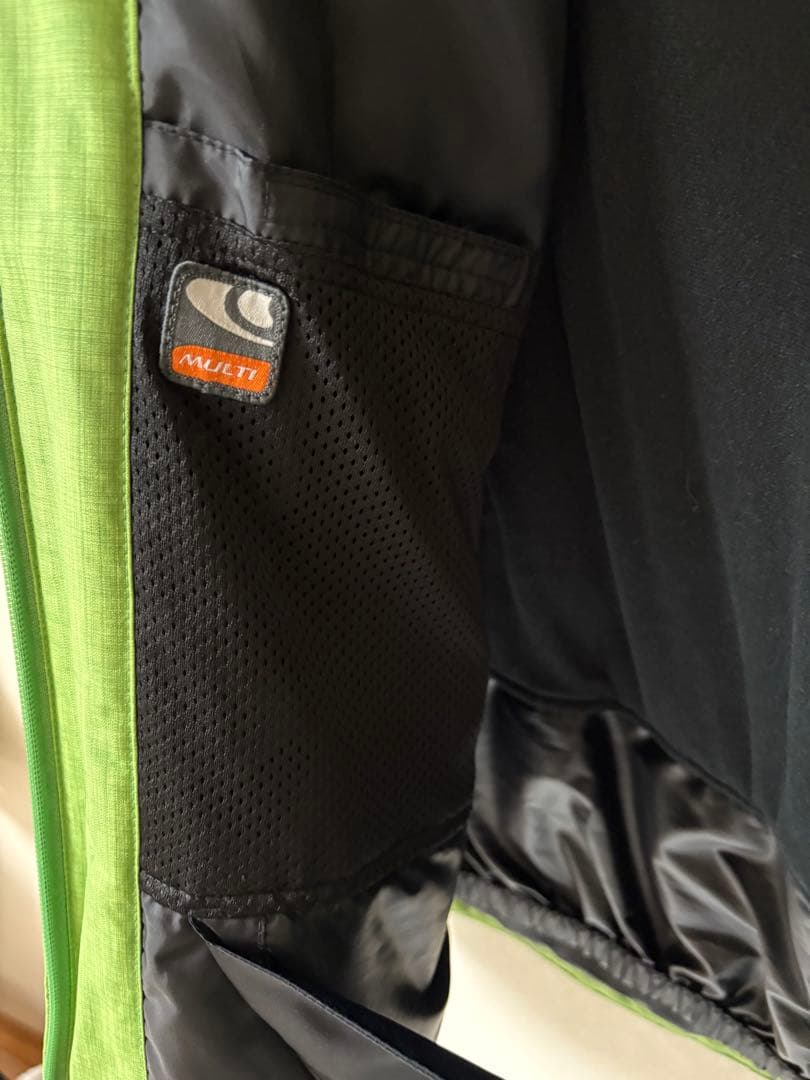 salomon スキーウェア グリーン M