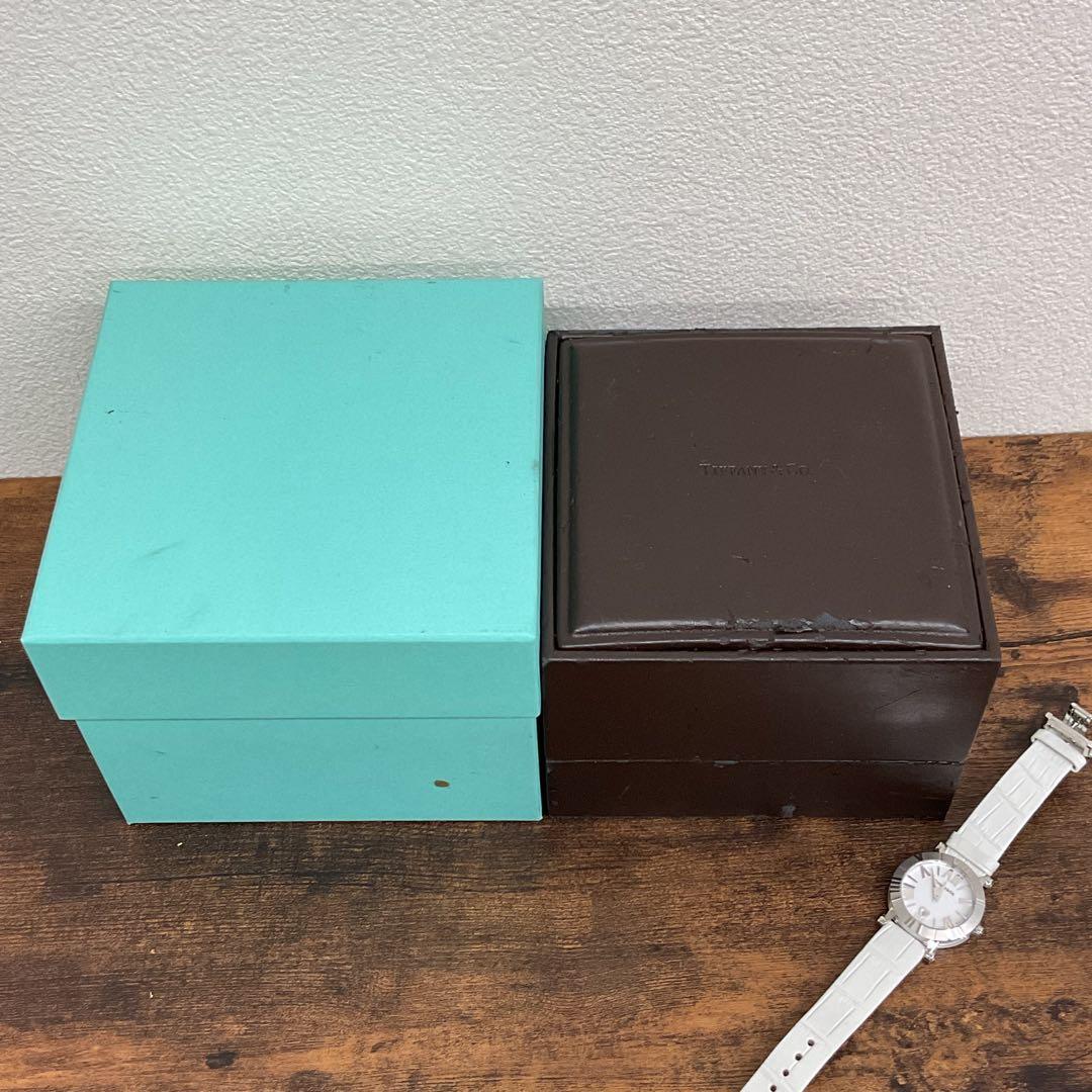 ヒ*ン様 【未使用】ティファニー アトラス 白文字盤 QZ/SS 白レザー ハー