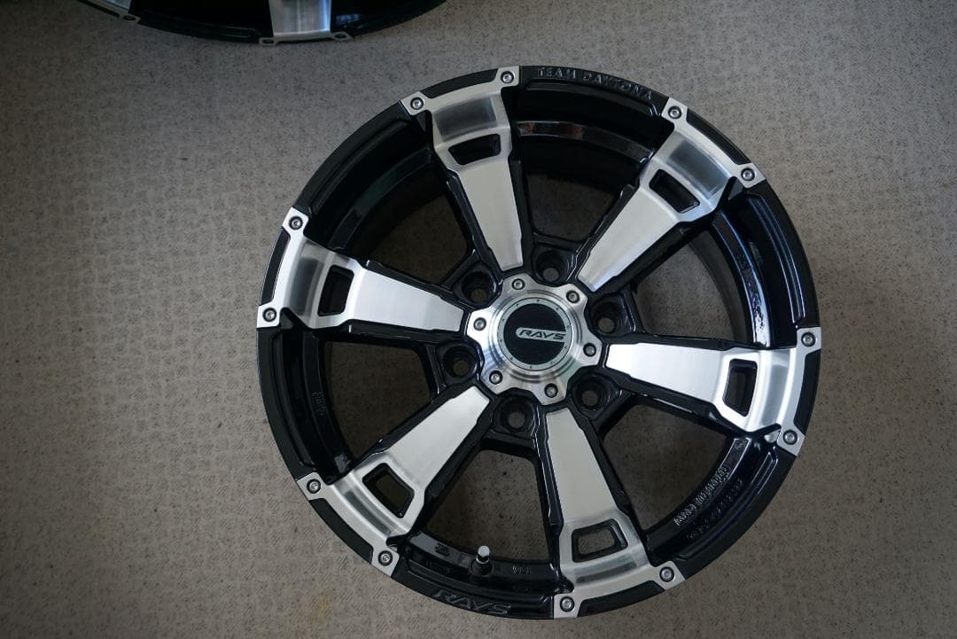 RAYS DAYTONA FDX-G6　17インチ 4本セット 送料込み