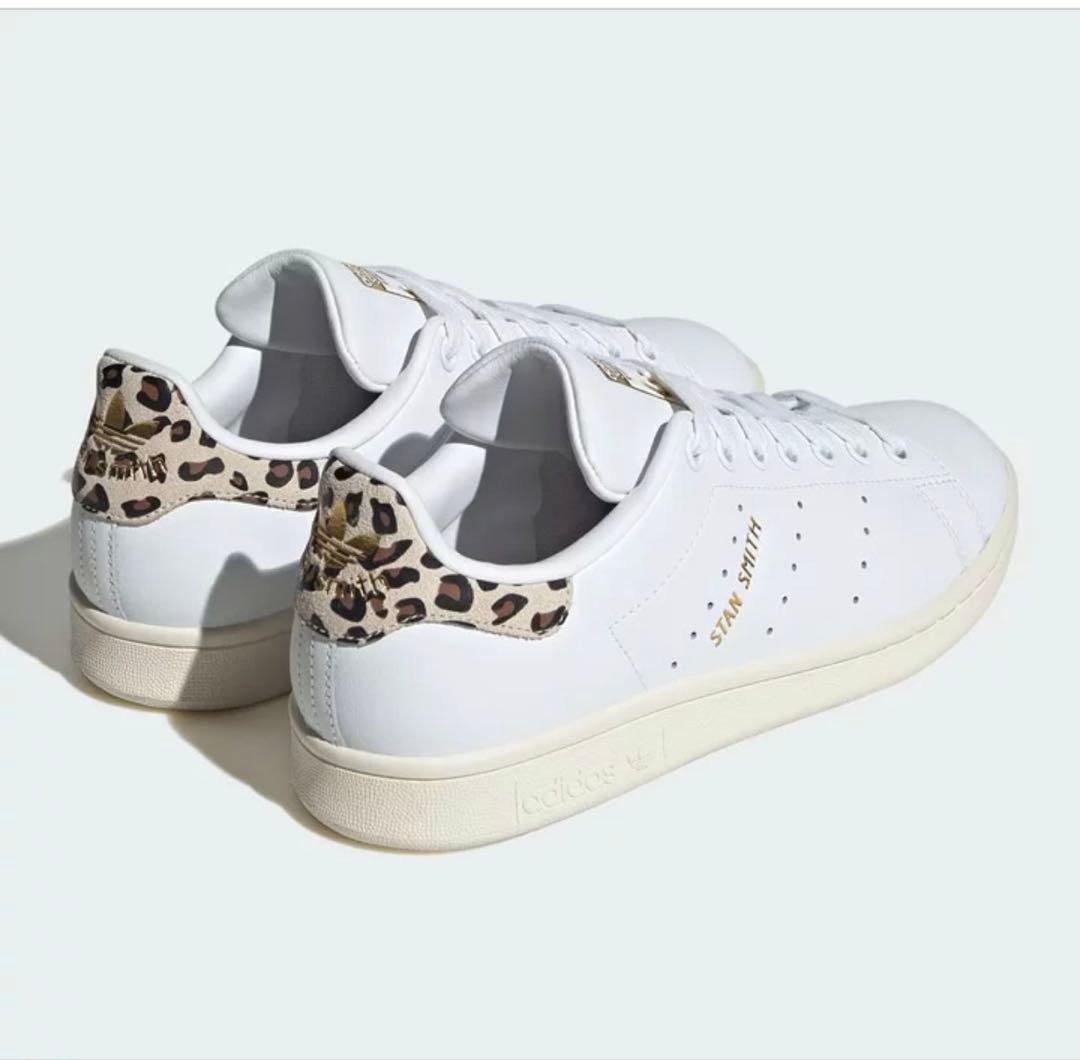 アディダス スタンスミス ホワイト/ヒョウ柄
