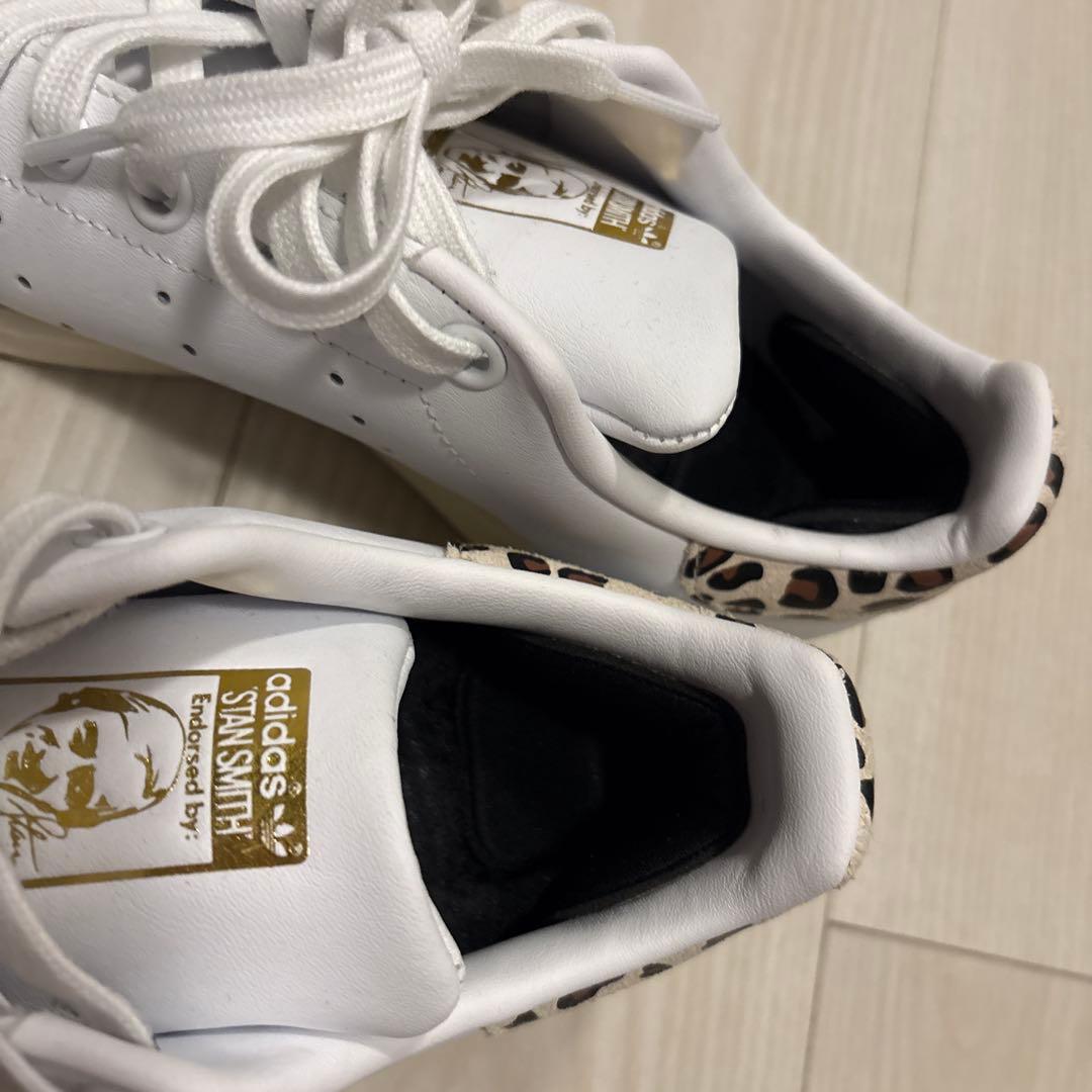 アディダス スタンスミス ホワイト/ヒョウ柄