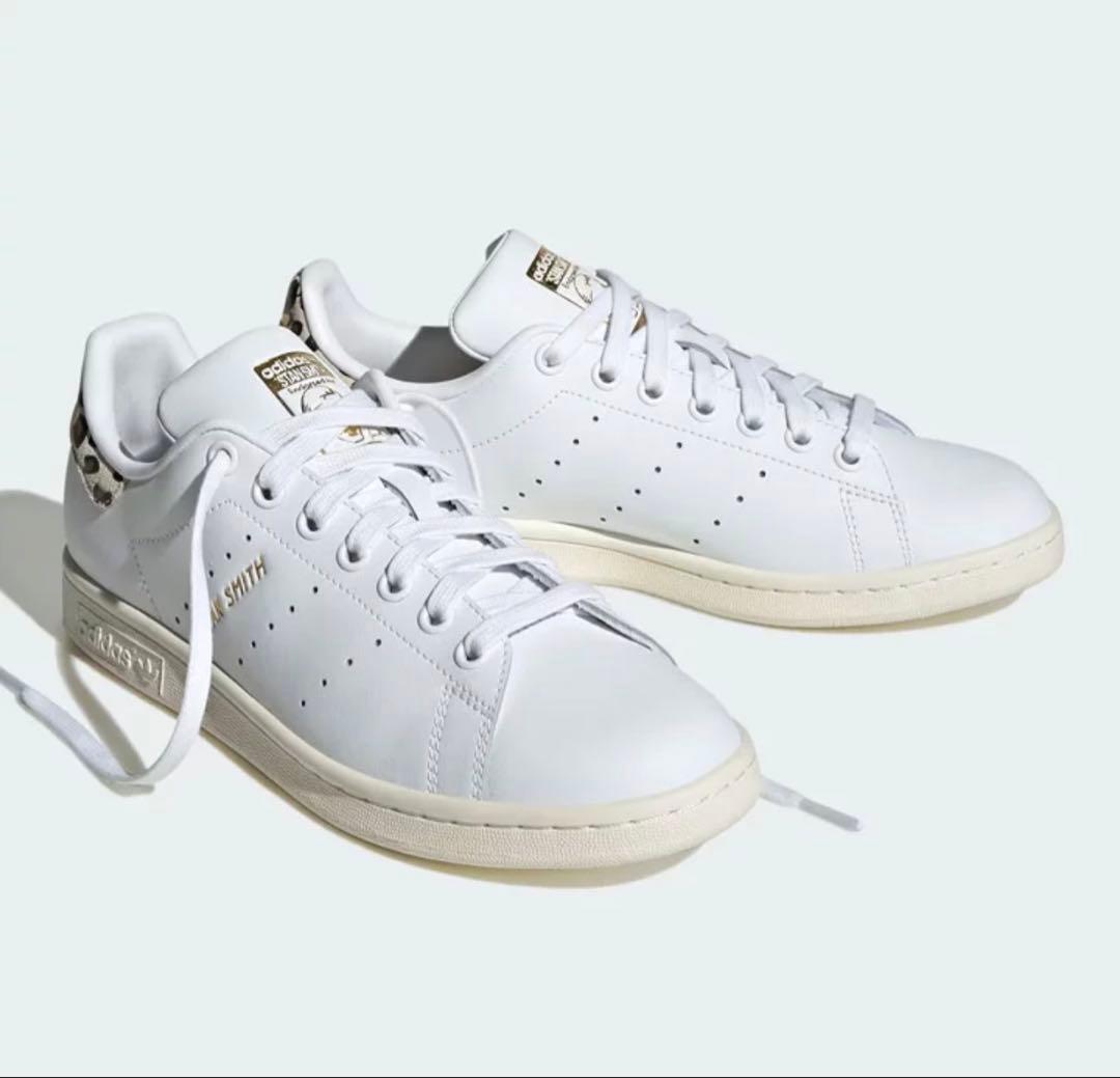 アディダス スタンスミス ホワイト/ヒョウ柄