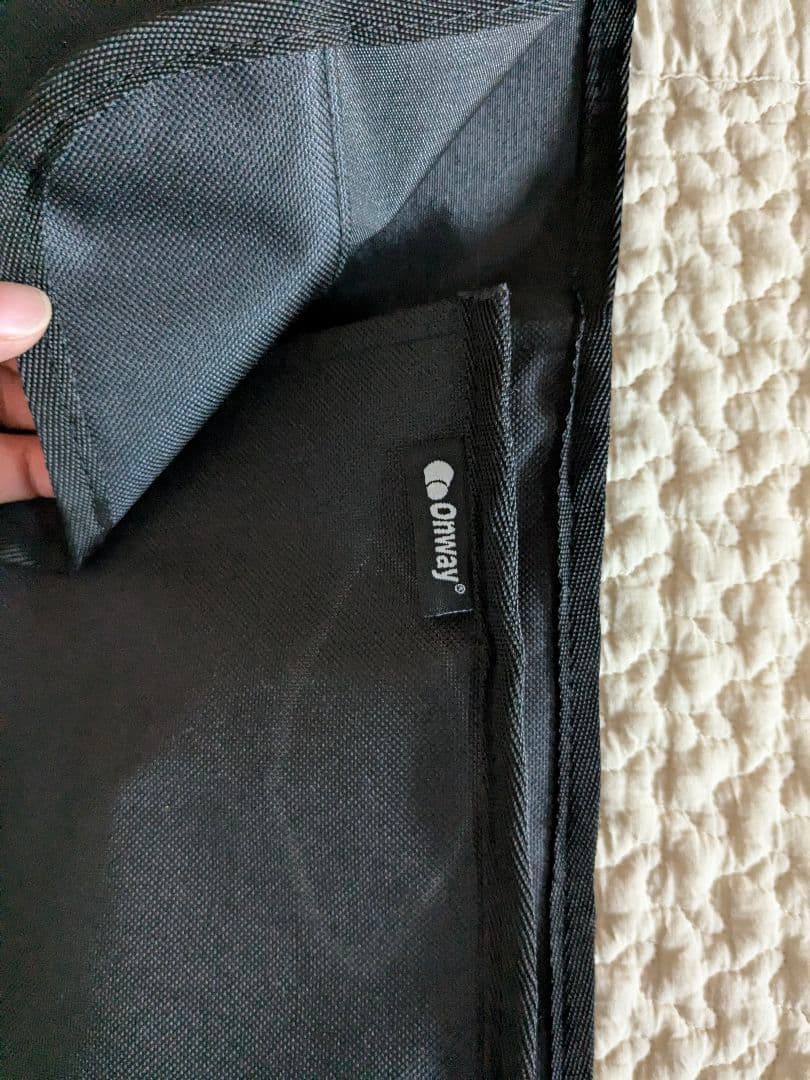 アッソブ ローバーチェア　マルチクッション、サイドテーブル、収納バッグ付き