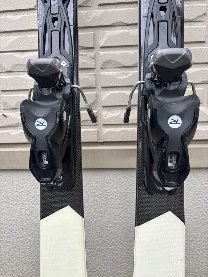 ロシニョール　Pursuit 100　163cm　激軽！使いやすい　ストック付き