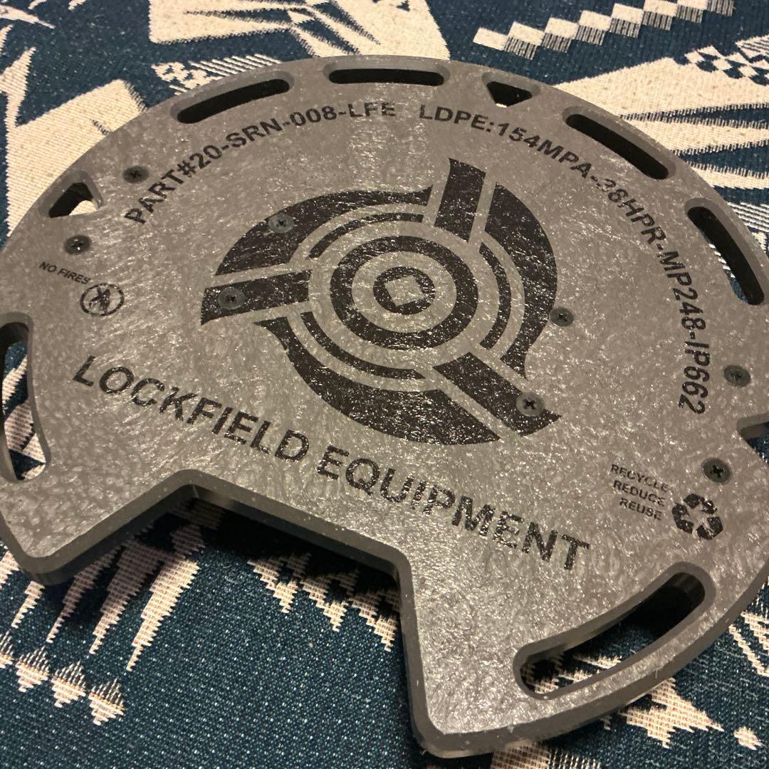 LOCKFIELD　LFE MULTI STOOL　SBSキット込み