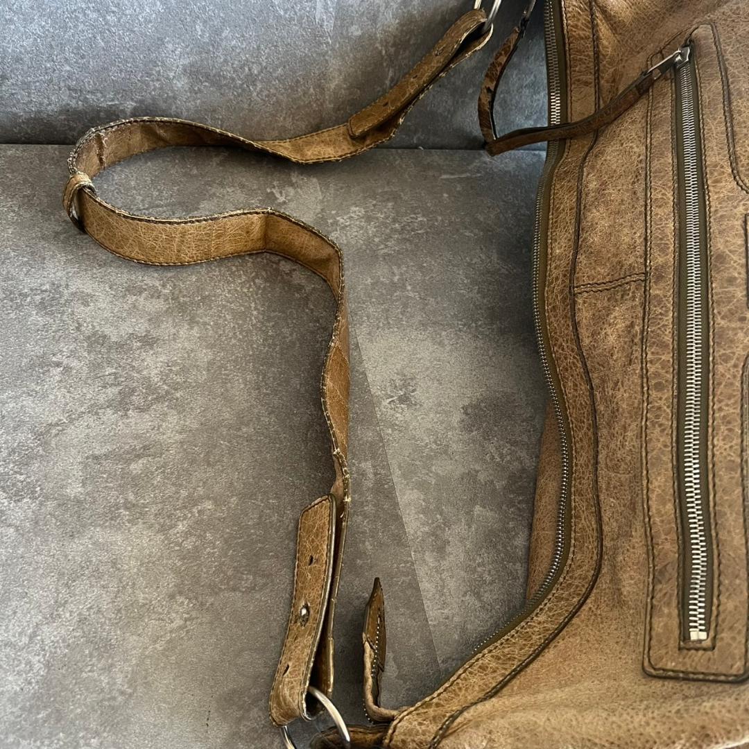 ⭐️BALENCIAGA⭐️バレンシアガ クーリエ エディターズバッグ レザー