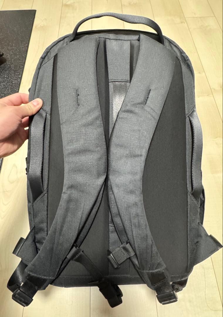 バッグ MNL City Pack 21L